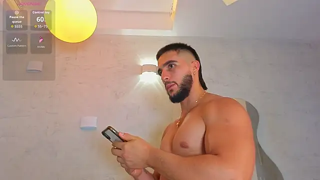 Scottfishcer1 online show from July 10, 7:25 pm