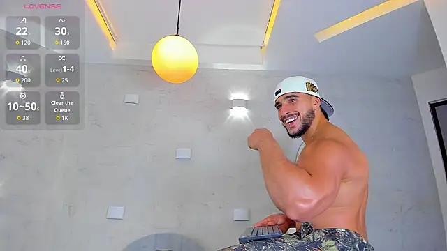 Scottfishcer1 online show from February 13, 7:14 pm