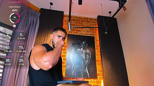 Scottfishcer1 online show from November 14, 7:17 pm