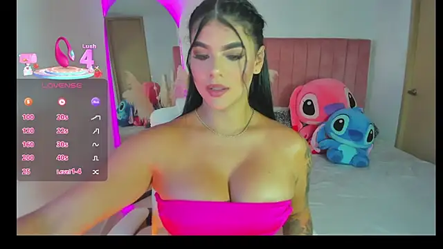 Janettcruz online show from November 18, 9:07 pm