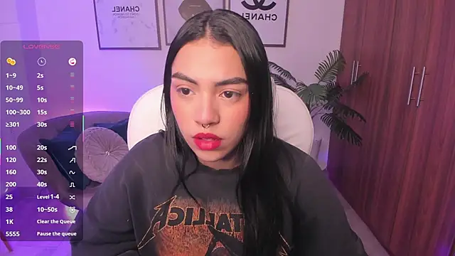 emma connor1 online show from November 29, 11:32 am