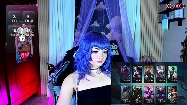 Snapshot of ravencollen chatting on July 18, 12:08 am ravencollen online show from July 18, 12:08 am