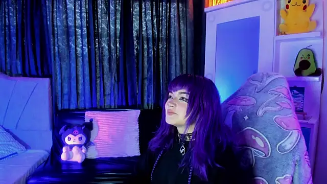 ravencollen online show from February 12, 5:34 pm