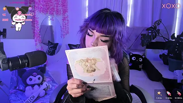 ravencollen online show from March 11, 6:13 pm