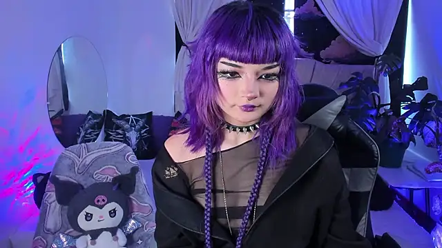 ravencollen online show from March 19, 7:25 pm