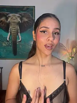alisaa jhons1 online show from May 9, 12:14 am