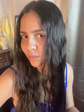 alisaa jhons1 online show from April 13, 1:20 am