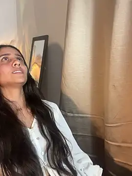 alisaa jhons1 online show from April 10, 3:24 am