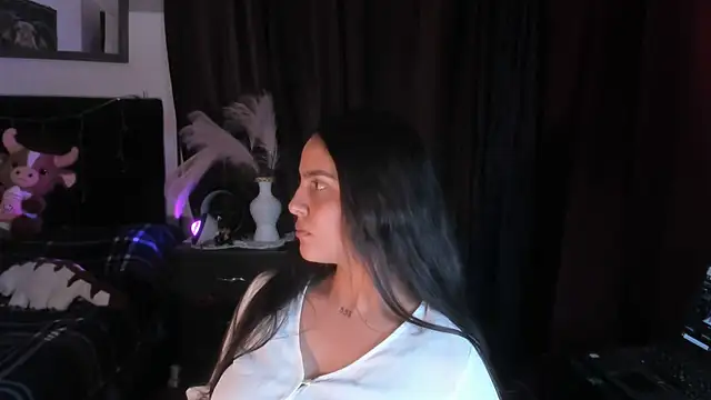 alisaa jhons1 online show from January 10, 12:17 am