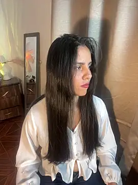 alisaa jhons1 online show from April 22, 2:18 am