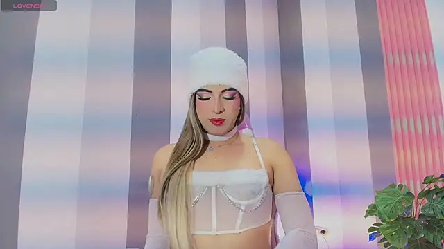 camii raux online show from November 8, 4:05 am