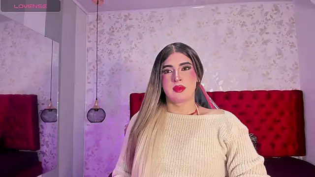 camii raux online show from February 7, 8:50 pm