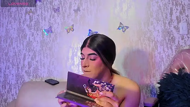 camii raux online show from February 24, 8:42 pm