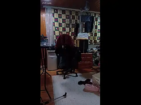 AgnesCross39 online show from December 17, 5:23 am