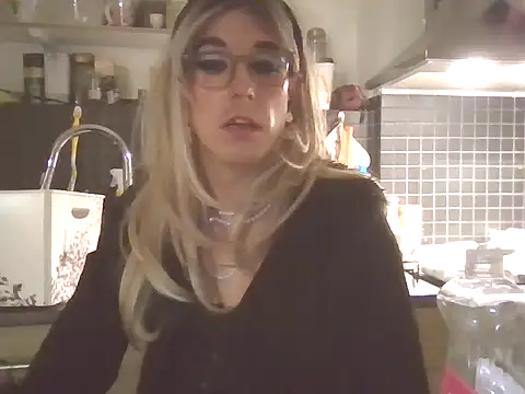 AgnesCross39 online show from March 2, 2:01 am