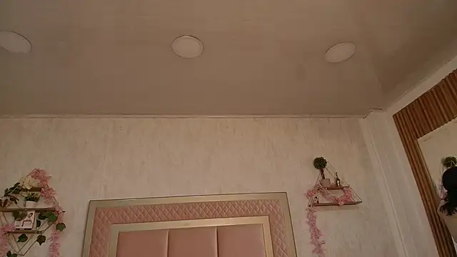 Madhison 5 online show from February 13, 12:27 pm