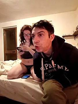 MacabretteAndMalaky online show from March 30, 8:54 pm