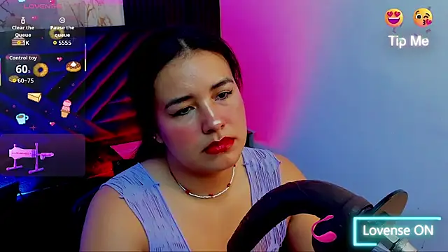 Lalalemoonds online show from December 4, 1:21 pm