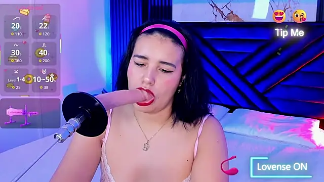 Lalalemoonds online show from December 22, 1:00 pm