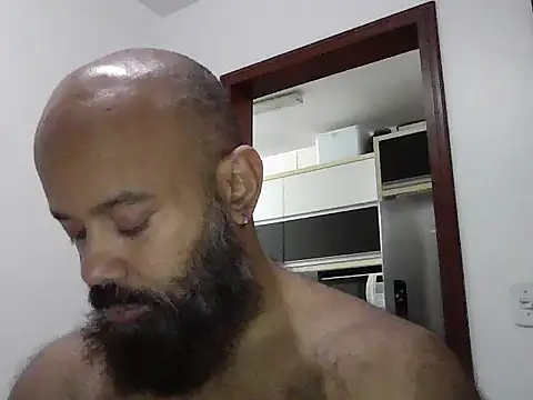 naughtybearbr online show from November 11, 5:35 am