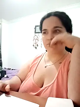 Reichel05  online show from March 5, 5:37 am