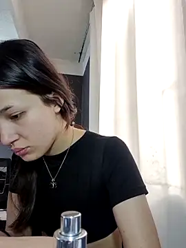 Celeste Moretti online show from December 22, 1:22 pm