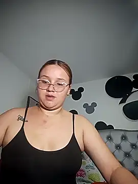 Snapshot of _sophia_sweet20 chatting on November 7, 2:27 am sophia sweet20 online show from November 7, 2:27 am