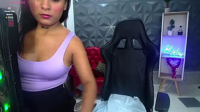 Scandarkmarie online show from December 20, 6:33 pm