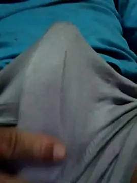 Alvaroz1992 online show from March 17, 2:14 am