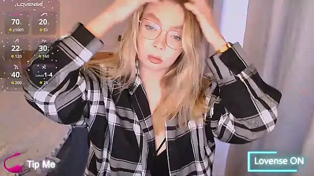 PolinaXXXXJones online show from February 25, 1:44 pm