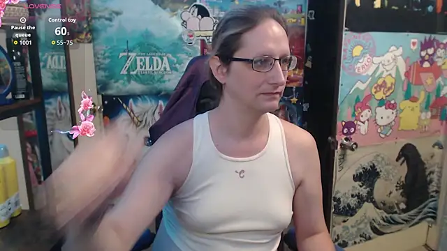 Snapshot of Savanah_Banana_ chatting on July 12, 9:32 am Savanah Banana online show from July 12, 9:32 am