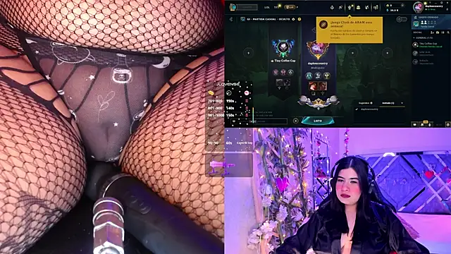 DaphneContry online show from April 14, 3:55 am