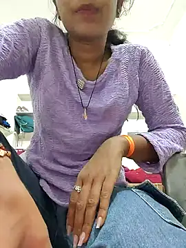 Snapshot of Isha_kumari_69 chatting on February 23, 4:07 pm Isha kumari 69 online show from February 23, 4:07 pm