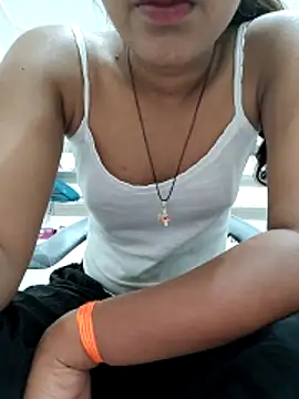 Snapshot of Isha_kumari_69 chatting on February 26, 4:40 pm Isha kumari 69 online show from February 26, 4:40 pm