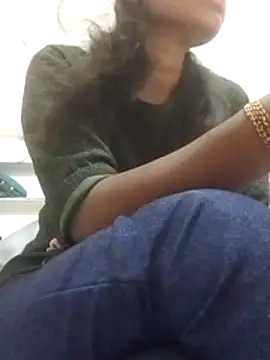 Snapshot of Isha_kumari_69 chatting on January 13, 6:50 am Isha kumari 69 online show from January 13, 6:50 am