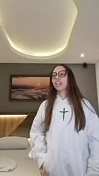 Lila Park online show from December 3, 2:45 am