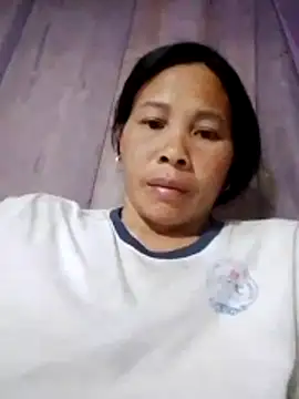 Snapshot of Ana_hoa chatting on June 11, 8:28 pm Ana hoa online show from June 11, 8:28 pm