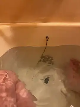 houkeiboy78 online show from November 14, 9:57 am