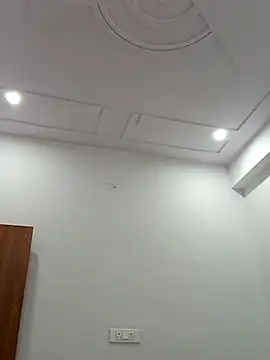 Snapshot of sanjana077 chatting on February 27, 6:24 am sanjana077 online show from February 27, 6:24 am