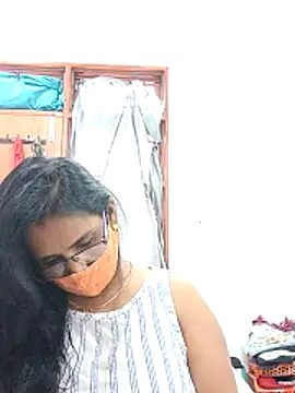 sanjana077 online show from March 29, 7:43 am