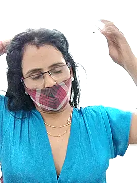 Snapshot of sanjana077 chatting on February 28, 12:21 am sanjana077 online show from February 28, 12:21 am