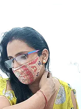 sanjana077 online show from March 19, 10:32 pm