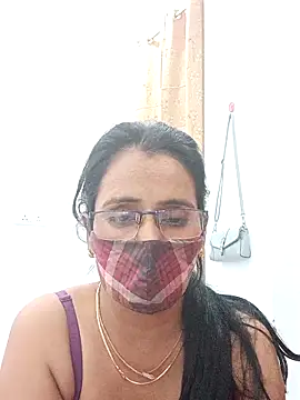 sanjana077 online show from March 21, 8:24 pm