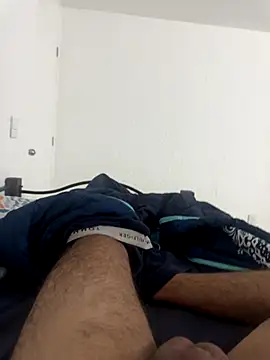 alejandrorguez online show from November 7, 5:01 am