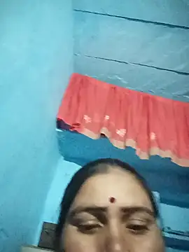 Chinki pande online show from December 5, 2:15 pm