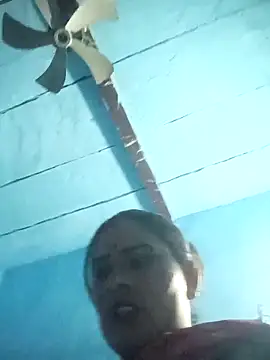 Chinki pande online show from November 28, 2:50 pm