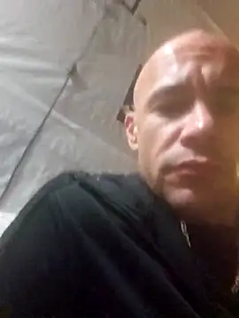 Snapshot of Cootercrammer69 chatting on November 17, 3:54 am Cootercrammer69 online show from November 17, 3:54 am