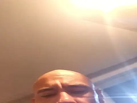 Snapshot of Cootercrammer69 chatting on November 15, 12:47 am Cootercrammer69 online show from November 15, 12:47 am