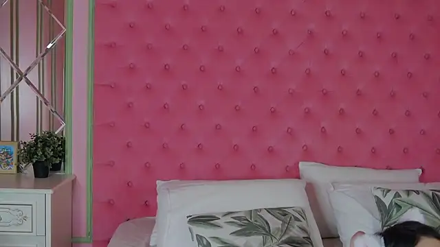 Ruby de Cherry online show from February 1, 12:47 pm