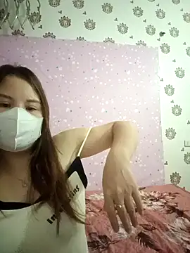 linh-xinh18 online show from November 19, 6:13 am